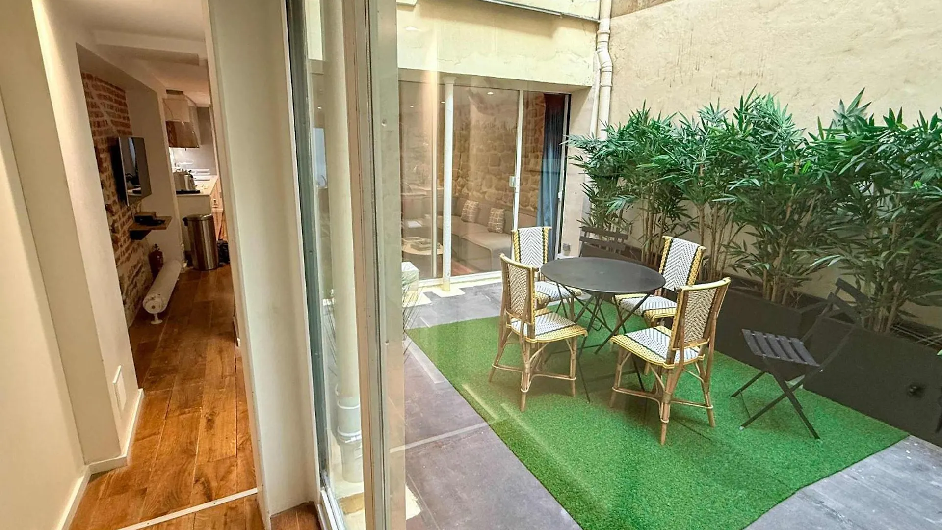 Jardin Prive - Gorgeous 3 Bed House In Le Marais Apartment Paris